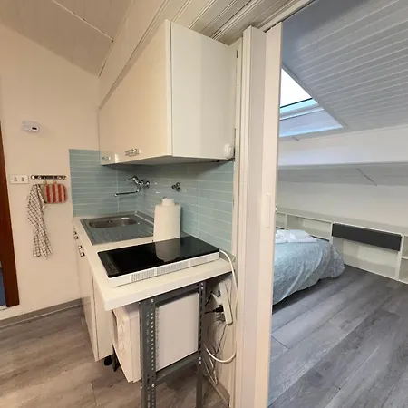 2 Minutes' Walk To The With 3 Apartamento *